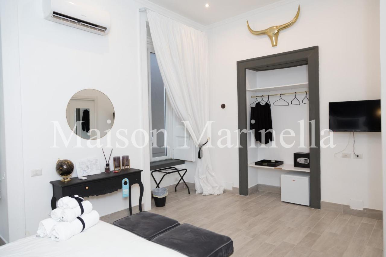 Maison M Napoli Boutique Rooms Exterior photo